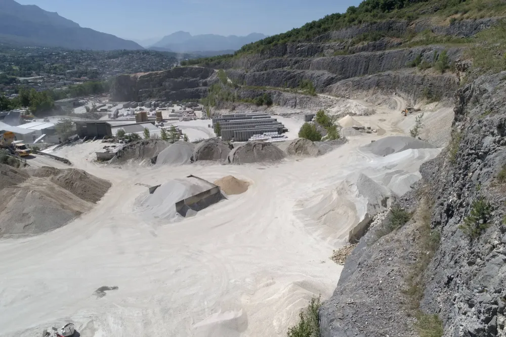 carrière près de Drumettaz-Clarafond